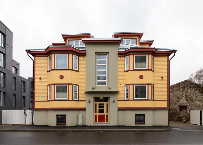 Charming 1 Bedroom In Superb Location Free Parking