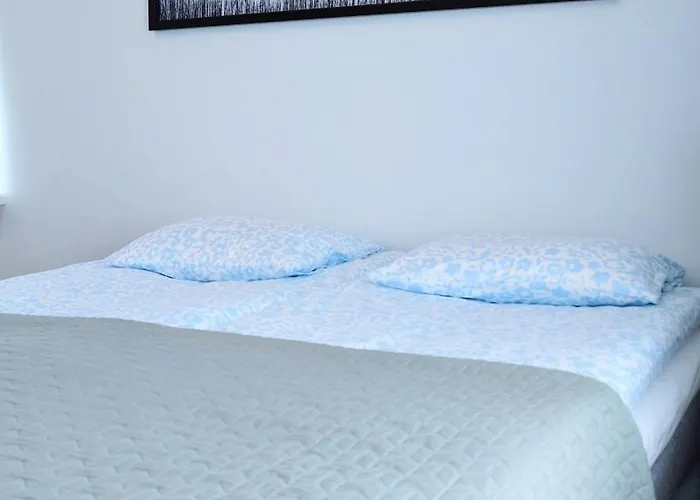 Charming 1 Bedroom In Superb Location Free Parking